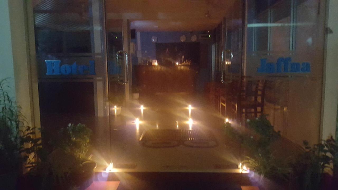 Hotel Blue Whale Jaffna Buitenkant foto